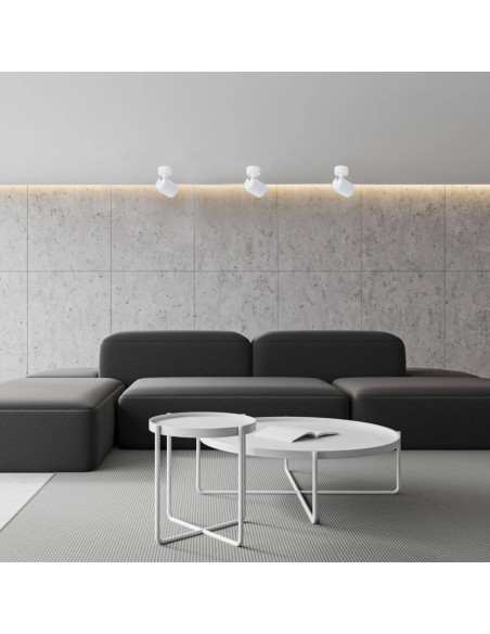 Elegancki spot ścienny Tokio z regulacją kąta, biały metal - nowoczesne oświetlenie do wnętrz.