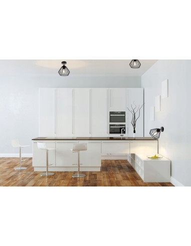 Plafon EDISON w industrialnym stylu - metalowy reflektor rombowy do nowoczesnych wnętrz i loftowych aranżacji.