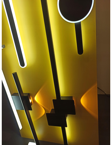 Kinkiet LED Venti VEN 80cm czarno-złoty, designerski z regulacją barwy światła do sypialni, energooszczędny