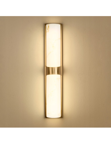 Kinkiet MURO z marmuru i mosiądzu – nowoczesne oświetlenie hotelowe i restauracyjne, elegancki detal do wnętrz