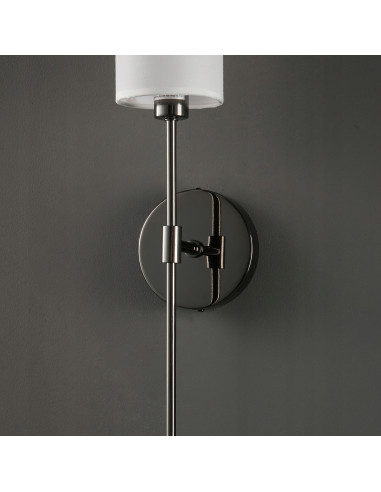 Kinkiet DARLING z metalową strukturą i białym abażurem - eleganckie oświetlenie do wnętrz komercyjnych i domowych