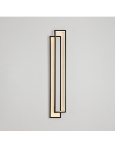 Kinkiet SYMMETRY LED 160 cm - nowoczesne oświetlenie w czarnej ramie do sypialni i salonu, 3900 lm, zintegrowane źródło światła.