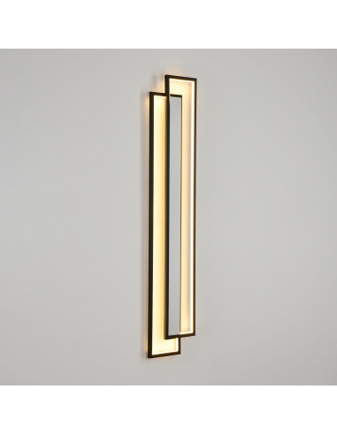 Kinkiet SYMMETRY LED 160 cm - nowoczesne oświetlenie w czarnej ramie do sypialni i salonu, 3900 lm, zintegrowane źródło światła.