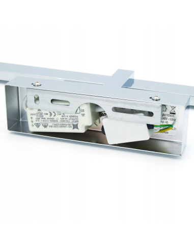 Nowoczesny kinkiet łazienkowy VENUS 90 cm, chromowy, LED 18W, idealne oświetlenie nad lustro, ProVero