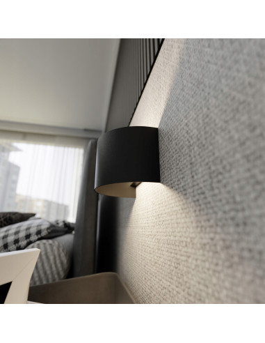 Kinkiet FOLD – eleganckie oświetlenie ścienne z dwustronnym światłem, czarny półkole do nowoczesnych wnętrz