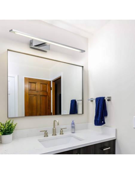 Kinkiet Isla LED z regulacją barwy światła, chromowany do łazienki, nowoczesny design, IP44, elegancki element dekoracyjny