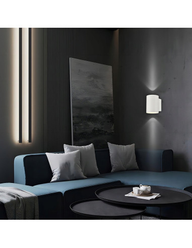 Kinkiet Oregon w białym aluminium - nowoczesne oświetlenie do wnętrz, minimalistyczny design, efektywność energetyczna A