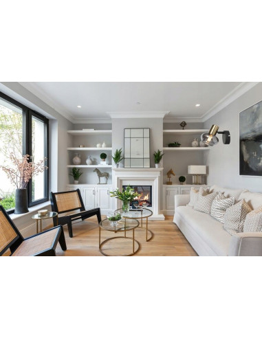 Kinkiet mosiężny Lauree z dymionym kloszem - elegancka lampa ścienna w stylu nowoczesnym i klasycznym